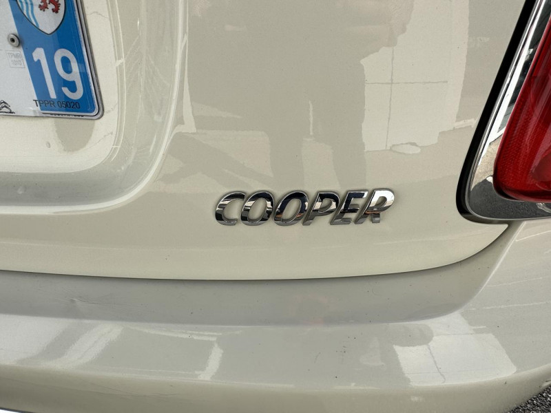 Photo 39 de l'offre de MINI MINI 1.5I - 136 - BVA COOPER GPS   RADAR AR à 19990€ chez Triplo auto