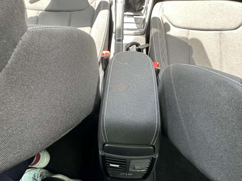 Photo 22 de l'offre de SKODA KAMIQ 1.0 TSI - 95  YOUNG EDITION   CLIM à 19490€ chez Triplo auto