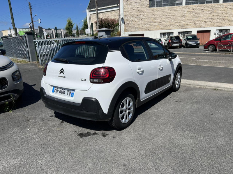 Photo 5 de l'offre de CITROEN C3 1.2 PURETECH - 82 FEEL   CLIM à 12990€ chez Triplo auto
