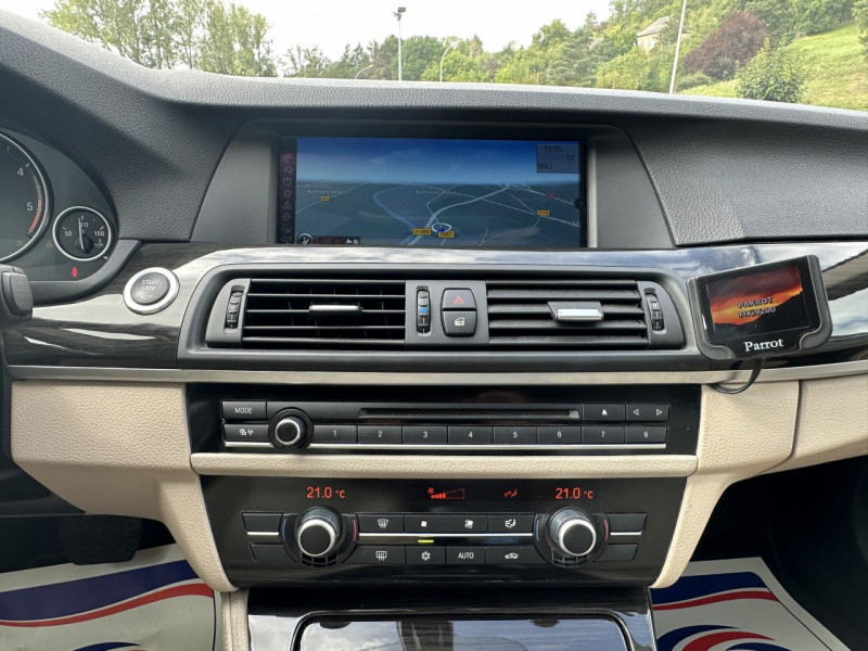 Photo 18 de l'offre de BMW SERIE 5 525D EXCELLIS - 204 BVA F10 GPS   CLIM   ATTELAGE à 18990€ chez Triplo auto