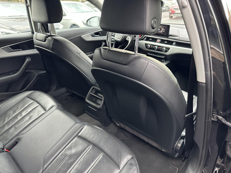 Photo 12 de l'offre de AUDI A4 2.0 TDI 150 BVA S-TRONIC BUSINESS LINE   CUIR à 19490€ chez Triplo auto