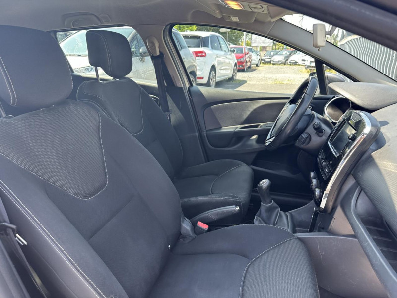 Photo 36 de l'offre de RENAULT CLIO ESTATE 1.5 ENERGY DCI - 90 BUSINESS GPS   CLIM à 8490€ chez Triplo auto