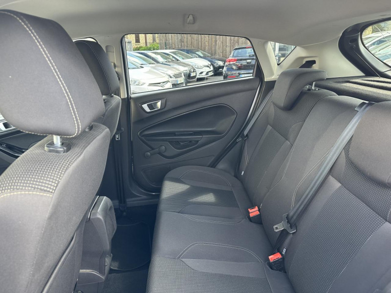 Photo 19 de l'offre de FORD FIESTA 1.0 SCTI ECOBOOST - 100 S&S TITANIUM GPS   CLIM à 11490€ chez Triplo auto