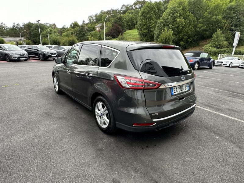 Photo 5 de l'offre de FORD S MAX S-MAX 2.0 TDCI - 150 S&S 7PL TITANIUM GPS   CAMERA AR à 18490€ chez Triplo auto