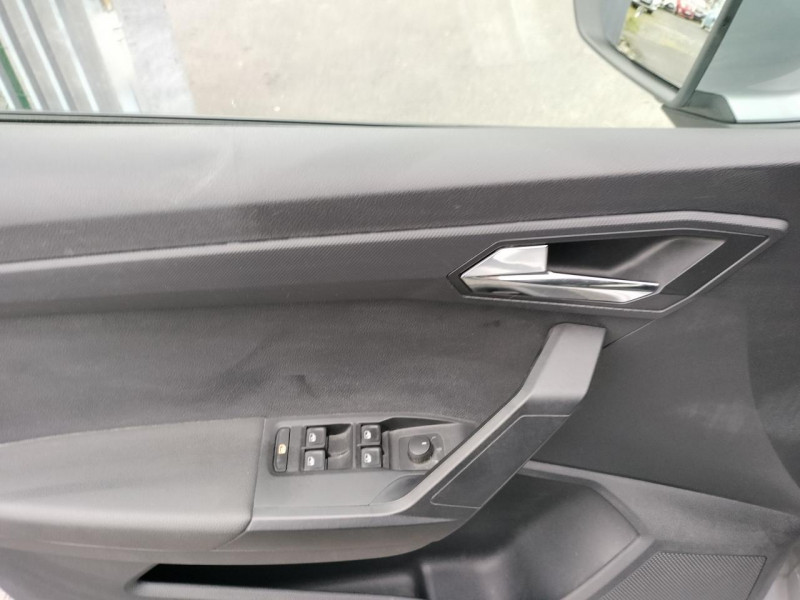 Photo 40 de l'offre de SEAT IBIZA 1.0I - 75 S&S STYLE CLIM à 12500€ chez Triplo auto