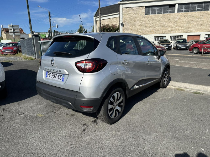 Photo 23 de l'offre de RENAULT CAPTUR 1.5 ENERGY DCI - 90 BUSINESS   CLIM à 14490€ chez Triplo auto
