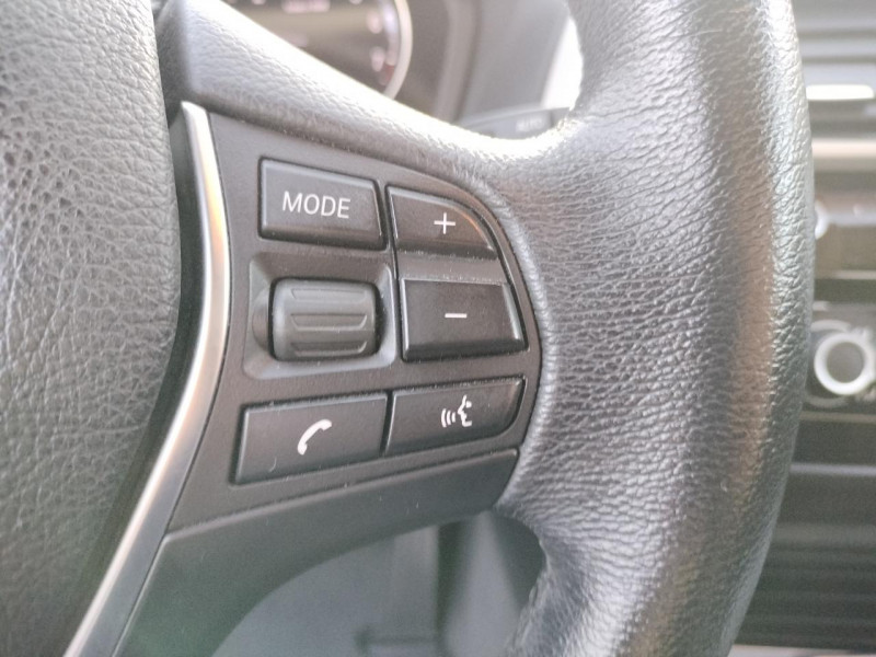 Photo 46 de l'offre de BMW SERIE 1 116I LOUNGE GPS   CLIM à 17990€ chez Triplo auto