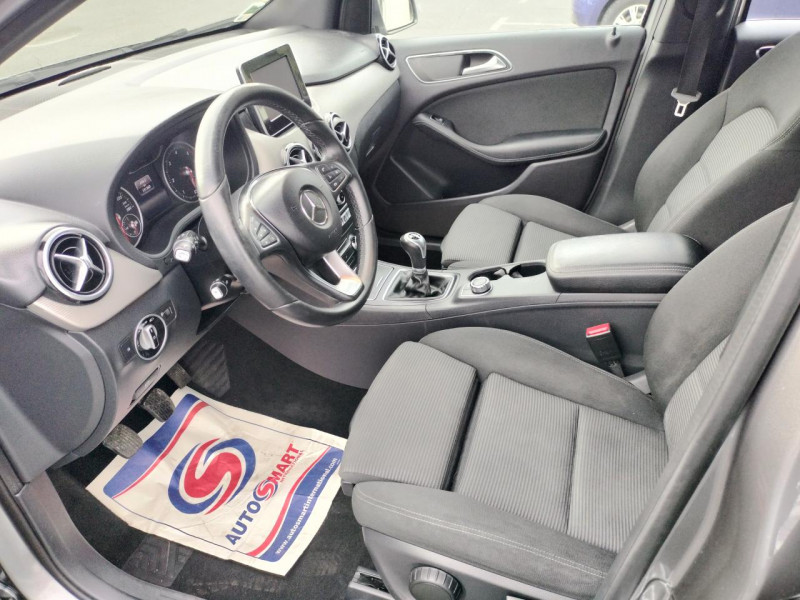 Photo 43 de l'offre de MERCEDES-BENZ CLASSE B B180D - BM 246-242 INSPIRATION GPS   CLIM à 14990€ chez Triplo auto