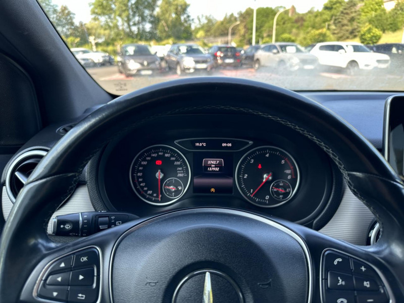 Photo 30 de l'offre de MERCEDES-BENZ CLASSE B 180 CDI - 109 INSPIRATION GPS CLIM à 14990€ chez Triplo auto