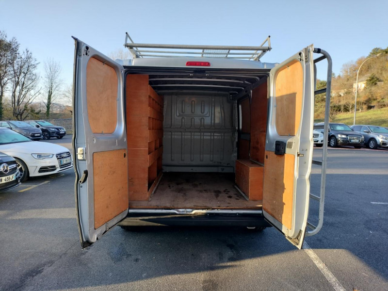 Photo 5 de l'offre de CITROEN JUMPER III CLUB 2.0 BHDI 110 CLIM TVA à 21990€ chez Triplo auto