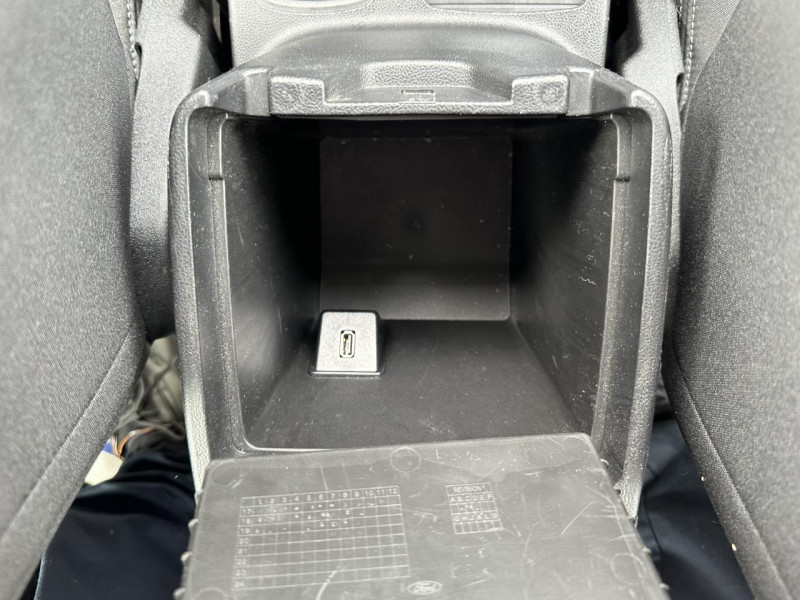 Photo 24 de l'offre de FORD FOCUS 1.0 ECOBOOST - 125 S&S ACTIVE GPS   RADAR AR à 19990€ chez Triplo auto