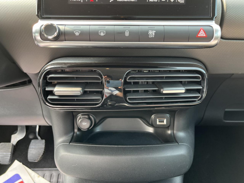 Photo 15 de l'offre de CITROEN C4 CACTUS 1.5 BLUEHDI - 100 S&S FEEL BUSINESS GPS   CLIM à 13990€ chez Triplo auto