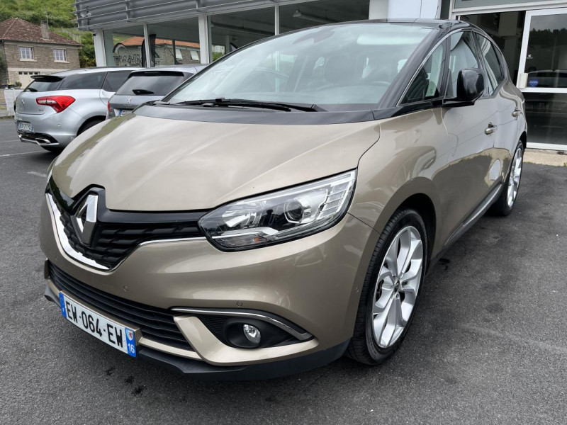 Photo 22 de l'offre de RENAULT SCENIC 1.6 ENERGY DCI - 130 BUSINESS GPS   CAMERA AR à 18490€ chez Triplo auto