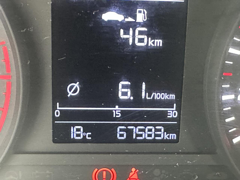 Photo 20 de l'offre de KIA RIO 1.0 T-GDI - 100 S&S PREMIUM CLIM   CAMERA AR à 13990€ chez Triplo auto