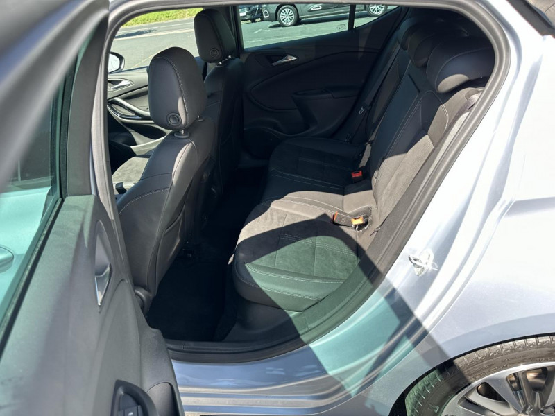Photo 11 de l'offre de OPEL ASTRA 1.5 CDTI - 122 S&S BVA ULTIMATE GPS   CAMERA AR à 18990€ chez Triplo auto
