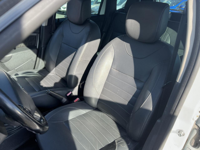 Photo 14 de l'offre de DACIA DUSTER 1.5 DCI FAP - 110 4X4 PRESTIGE GPS   CLIM   ATTELAGE à 13990€ chez Triplo auto
