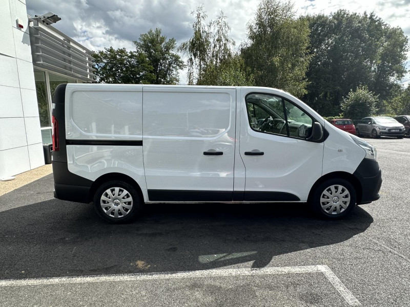 Photo 8 de l'offre de RENAULT TRAFIC L1H1 1.6 ENERGY DCI - 125 CONFORT GPS   CLIM   TVA RECUPERABLE à 19490€ chez Triplo auto
