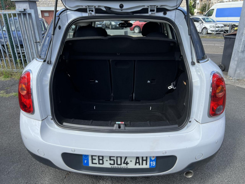 Photo 9 de l'offre de MINI MINI COUNTRYMAN 1.6 D - 112  COOPER D PARK LANE GPS   RADAR AR à 12490€ chez Triplo auto