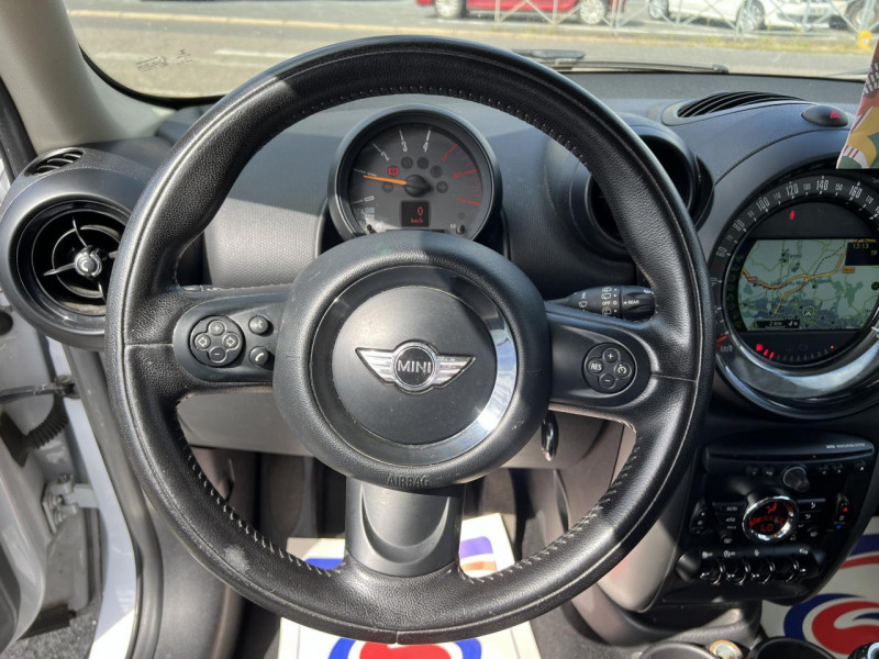 Photo 44 de l'offre de MINI MINI COUNTRYMAN 1.6 D - 112  COOPER D PARK LANE GPS   RADAR AR à 12490€ chez Triplo auto