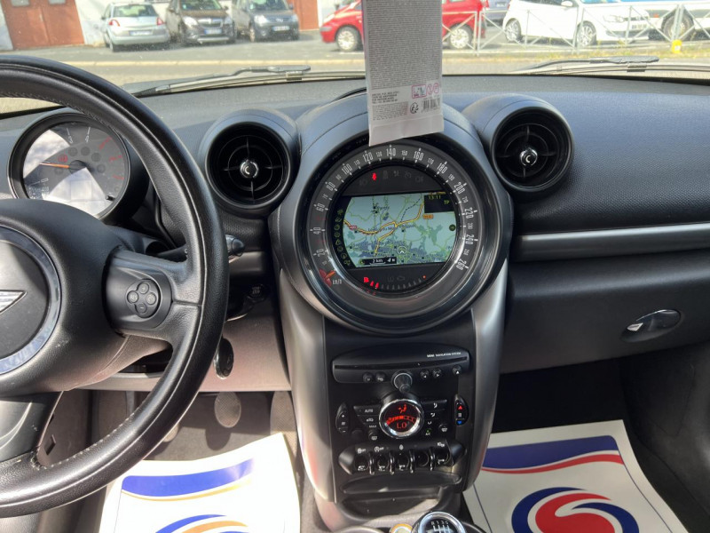 Photo 16 de l'offre de MINI MINI COUNTRYMAN 1.6 D - 112  COOPER D PARK LANE GPS   RADAR AR à 12490€ chez Triplo auto