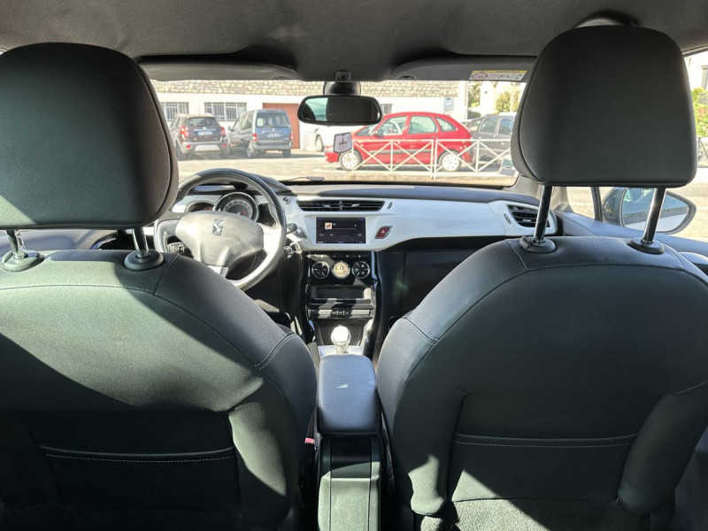 Photo 10 de l'offre de DS DS3 1.6 BLUEHDI S&S - 100  SO CHIC CLIM   RADAR AR à 12490€ chez Triplo auto