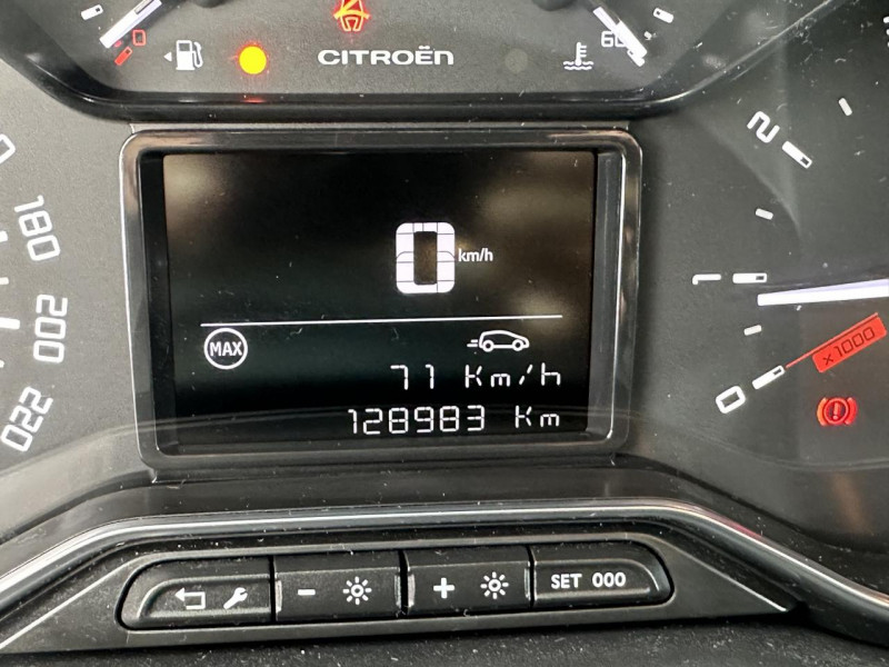 Photo 20 de l'offre de CITROEN C3 AIRCROSS 1.5 BLUEHDI - 100 S&S FEEL BUSINESS GPS   CLIM à 12990€ chez Triplo auto