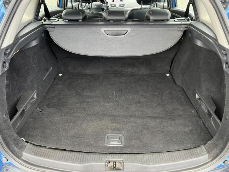 Photo 25 de l'offre de RENAULT MEGANE ESTATE 1.5 ENERGY DCI - 110 BUSINESS GPS   RADAR AR à 8990€ chez Triplo auto