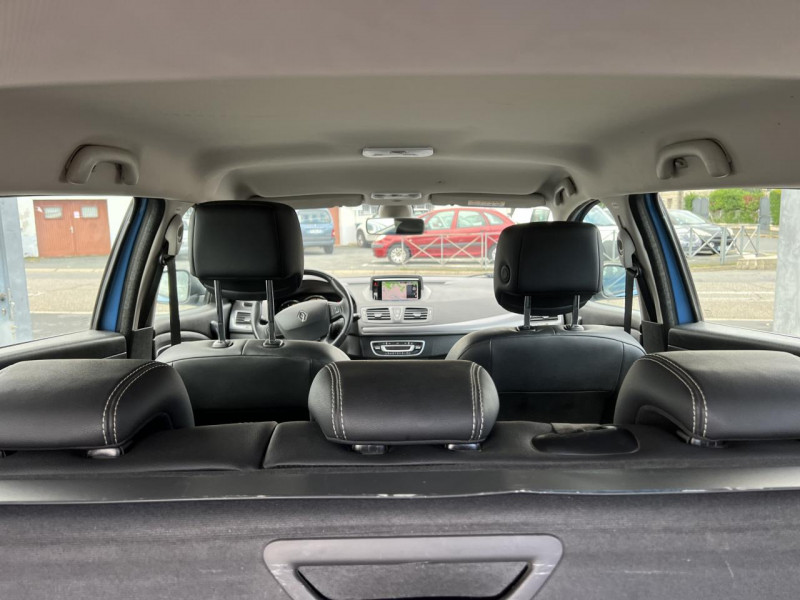 Photo 10 de l'offre de RENAULT MEGANE ESTATE 1.5 ENERGY DCI - 110 BUSINESS GPS   RADAR AR à 8990€ chez Triplo auto