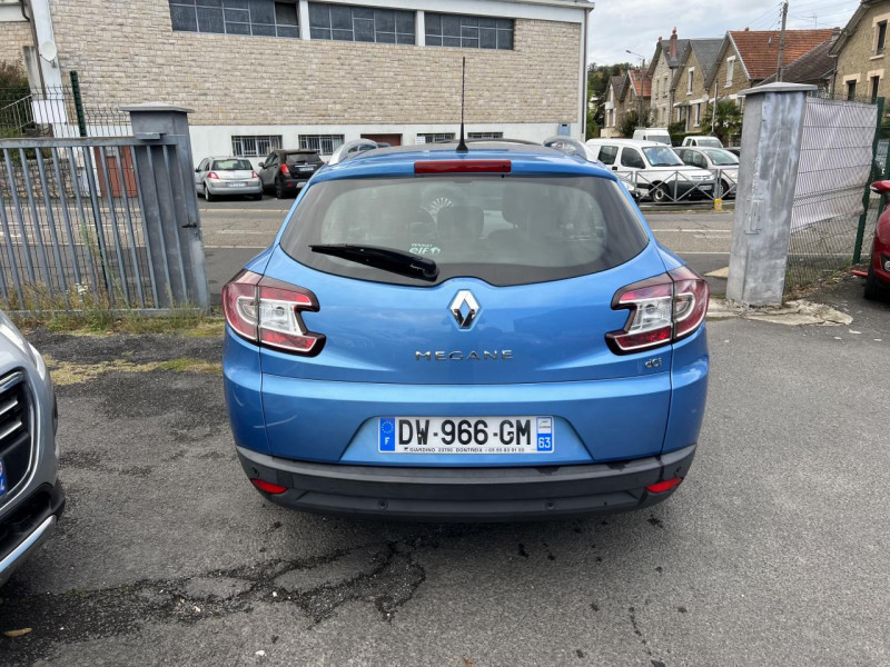 Photo 4 de l'offre de RENAULT MEGANE ESTATE 1.5 ENERGY DCI - 110 BUSINESS GPS   RADAR AR à 8990€ chez Triplo auto
