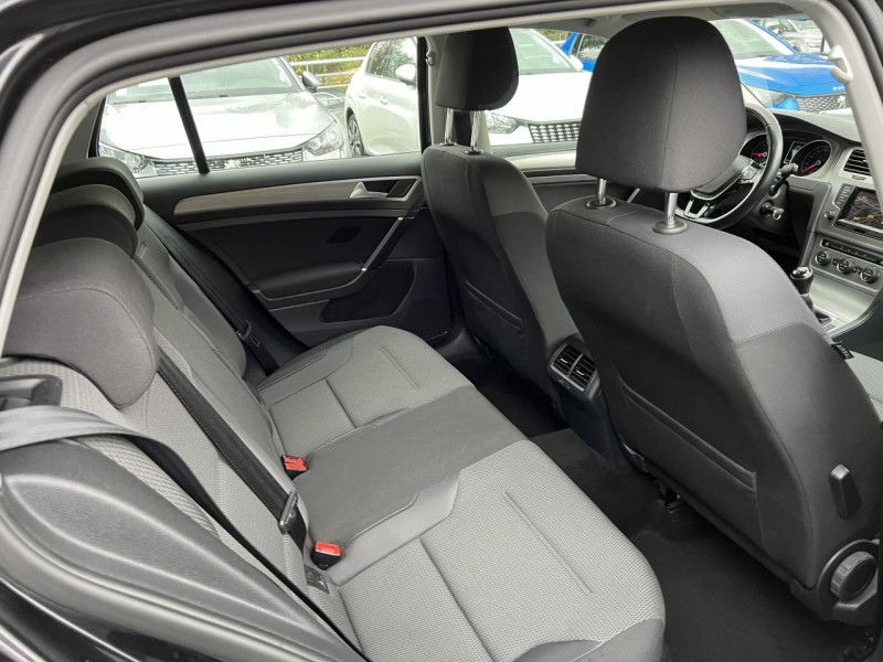 Photo 16 de l'offre de VOLKSWAGEN GOLF 1.6 TDI FAP BLUEMOTION - 105 CONFORTLINE GPS   RADAR AR   CLIM à 13990€ chez Triplo auto