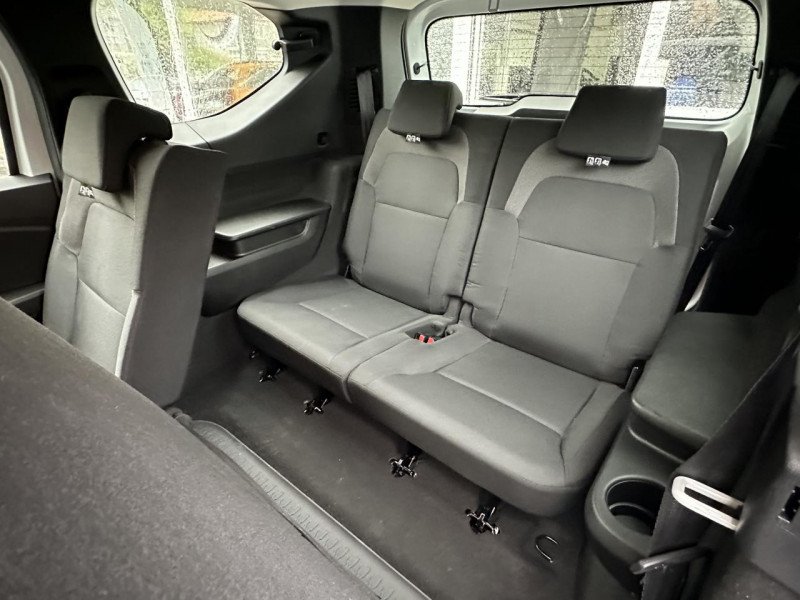 Photo 11 de l'offre de DACIA JOGGER 1.0 TCE - 110 7 PL ESSENTIAL   CLIM à 20990€ chez Triplo auto