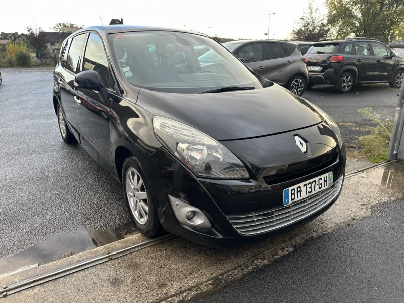 Photo 24 de l'offre de RENAULT SCENIC GRAND 1.9 DCI FAP - 130 7PL EXCEPTION GPS   CLIM à 9490€ chez Triplo auto