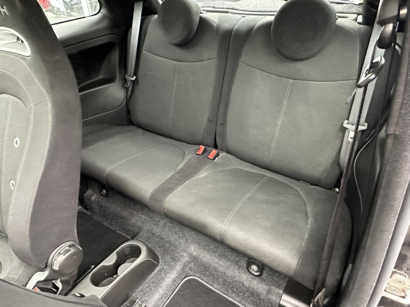 Photo 12 de l'offre de FIAT FIAT 500 ABARTH 500 1.4I - 145 595 GPS   TOIT PANORAMIQUE à 19990€ chez Triplo auto