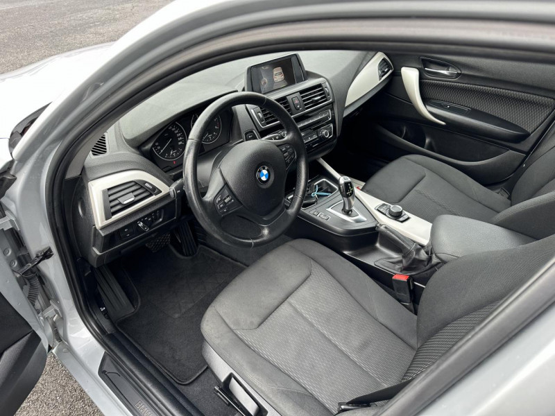 Photo 9 de l'offre de BMW SERIE 1 120D XDRIVE - BVA  URBANCHIC CLIM   RADAR AR à 17990€ chez Triplo auto