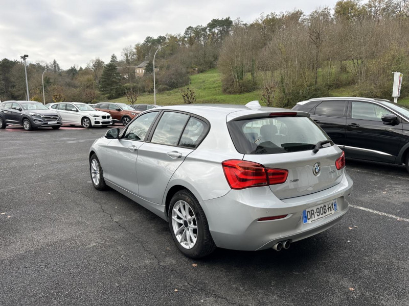 Photo 5 de l'offre de BMW SERIE 1 120D XDRIVE - BVA  URBANCHIC CLIM   RADAR AR à 17990€ chez Triplo auto