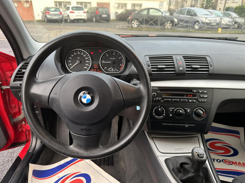 Photo 15 de l'offre de BMW SERIE 1 118D - 143 PREMIèRE SUIVI COMPLET BMW   CLIM à 8490€ chez Triplo auto
