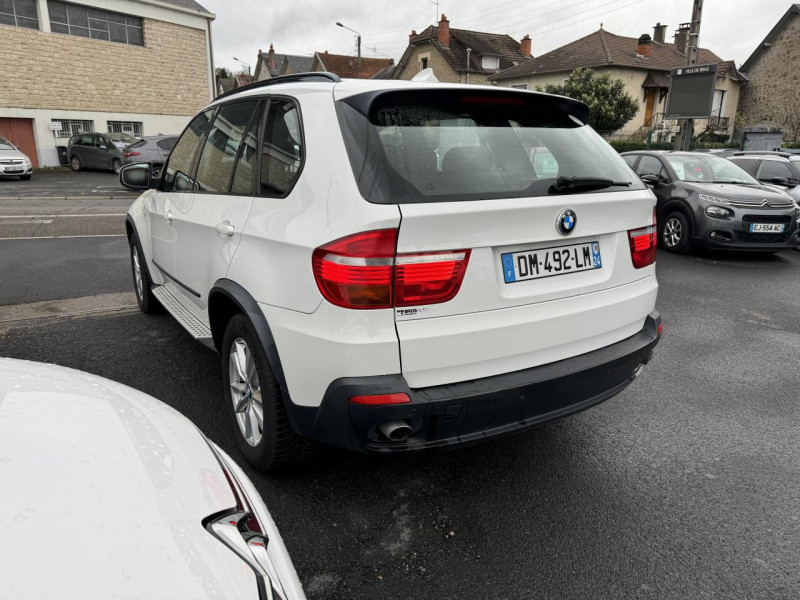 Photo 3 de l'offre de BMW X5 E70 XDRIVE 35D - BVA LUXE GPS   RADAR AR   TOIT OUVRANT à 15990€ chez Triplo auto