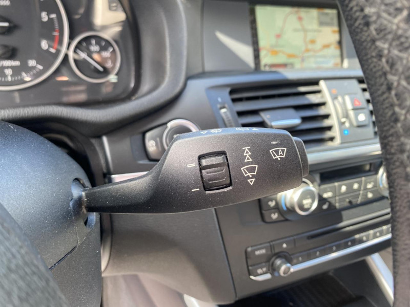 Photo 24 de l'offre de BMW X3 XDRIVE 20D - BVA EXCLUSIVE GPS   CLIM à 13990€ chez Triplo auto