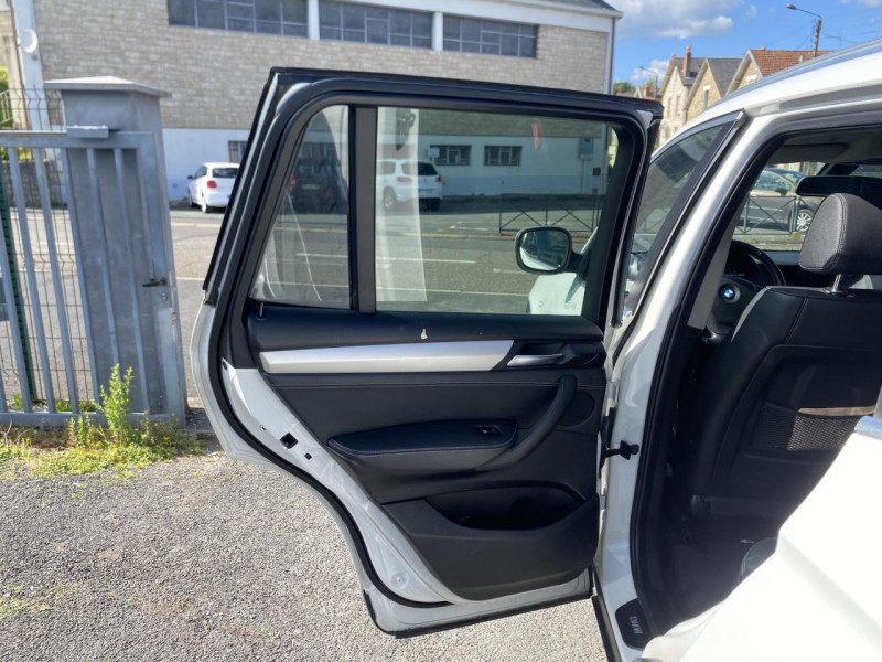 Photo 30 de l'offre de BMW X3 XDRIVE 20D - BVA EXCLUSIVE GPS   CLIM à 13990€ chez Triplo auto