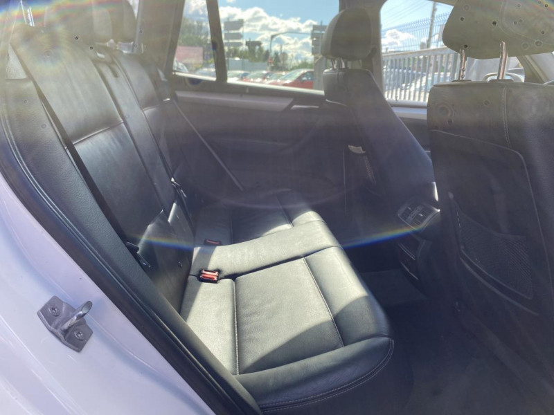 Photo 13 de l'offre de BMW X3 XDRIVE 20D - BVA EXCLUSIVE GPS   CLIM à 13990€ chez Triplo auto