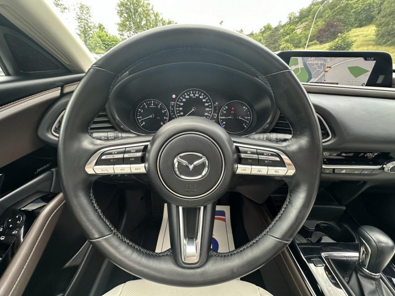 Photo 23 de l'offre de MAZDA CX-3 CX-30 2.0 E-SKYACTIV-X M-HYBRID - 186 -BVA EXCLUSIVE GPS   CAMERA AR   ATTELAGE à 34490€ chez Triplo auto