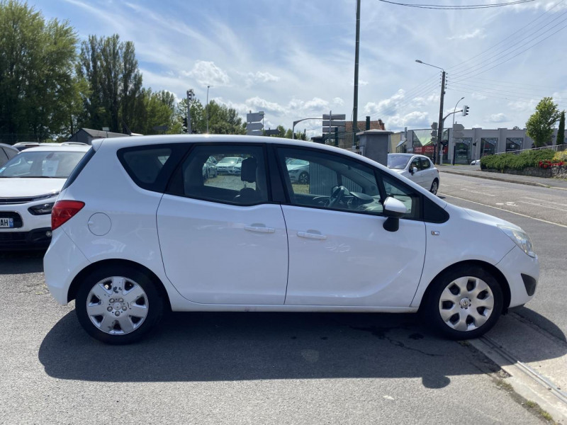 Photo 6 de l'offre de OPEL MERIVA 1.4I TWINPORT - 120 COSMO PACK CLIM   RADAR AR à 5490€ chez Triplo auto