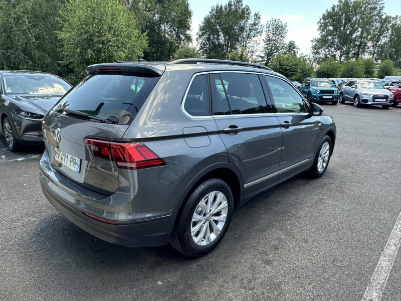 Photo 7 de l'offre de VOLKSWAGEN TIGUAN 1.5 TSI EVO BLUEMOTION - 130 CONFORTLINE CLIM   CAMERA AR à 22990€ chez Triplo auto