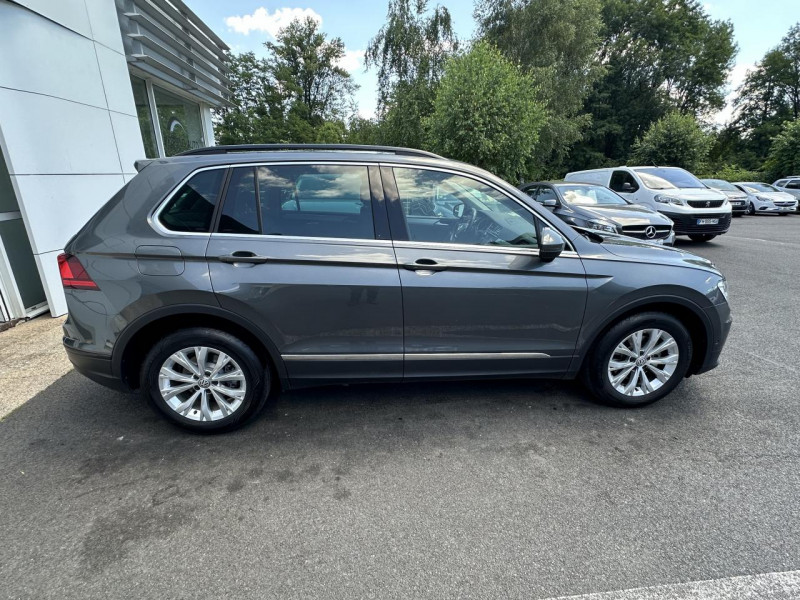 Photo 8 de l'offre de VOLKSWAGEN TIGUAN 1.5 TSI EVO BLUEMOTION - 130 CONFORTLINE CLIM   CAMERA AR à 22990€ chez Triplo auto