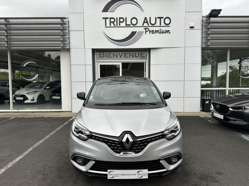 Photo 2 de l'offre de RENAULT SCENIC 1.7 BLUE DCI - 150 BVA INITIALE PARIS GPS   CAMERA AR   ATTELAGE à 20990€ chez Triplo auto