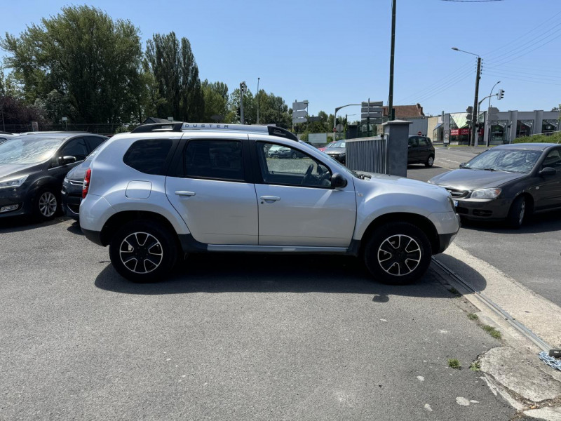 Photo 6 de l'offre de DACIA DUSTER 1.5 DCI - 110 LAURéATE PLUS GPS   CAMERA AR à 11990€ chez Triplo auto