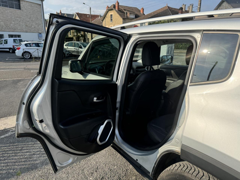 Photo 20 de l'offre de JEEP RENEGADE 1.6 MULTIJET - 120 4X2 LIMITED GPS   RADAR AR   CLIM à 12990€ chez Triplo auto