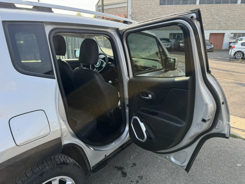 Photo 13 de l'offre de JEEP RENEGADE 1.6 MULTIJET - 120 4X2 LIMITED GPS   RADAR AR   CLIM à 12990€ chez Triplo auto