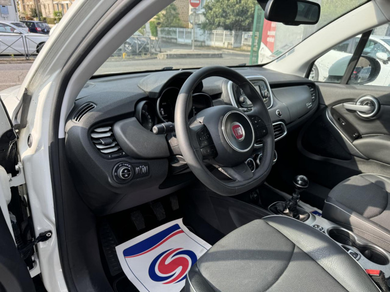 Photo 26 de l'offre de FIAT FIAT 500 500X 1.4 MULTIAIR - 140 S&S CROSS GPS   CLIM   RADAR AR à 10990€ chez Triplo auto