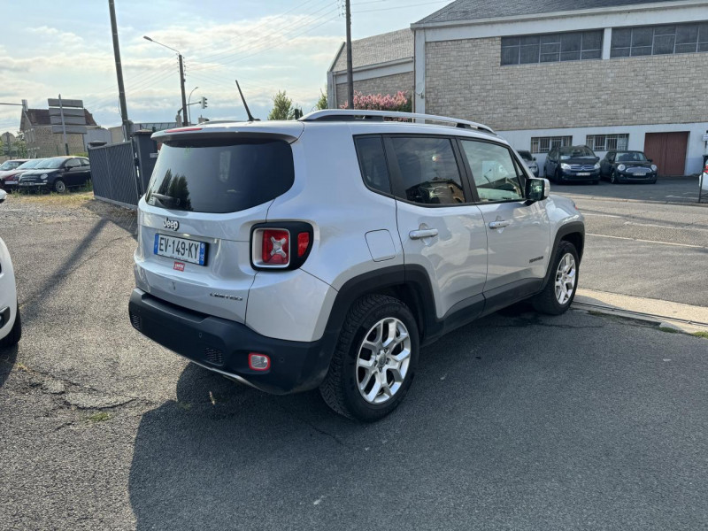 Photo 5 de l'offre de JEEP RENEGADE 1.6 MULTIJET - 120 4X2 LIMITED GPS   RADAR AR   CLIM à 12990€ chez Triplo auto